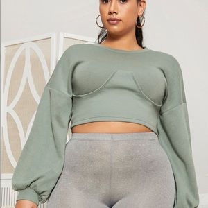 long sleeve crop top